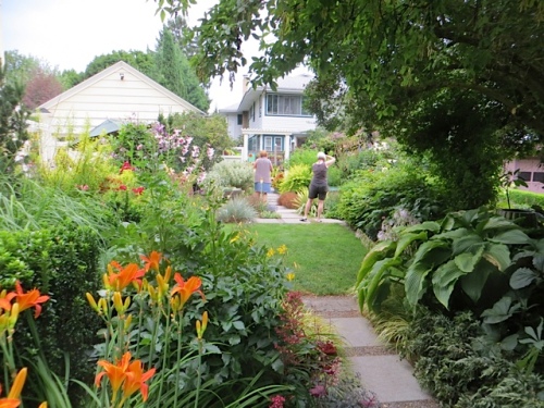 Linda's garden is an extra half lot wide and this area is to the right of the driveway.