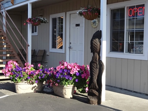 The Col-Pacific Motel's own planters